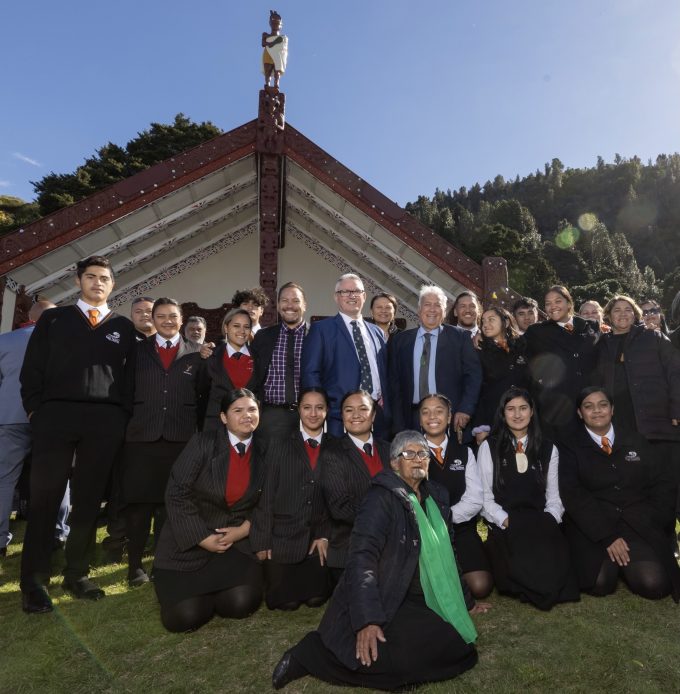 Groundbreaking kawenata signed with Ngā Iwi